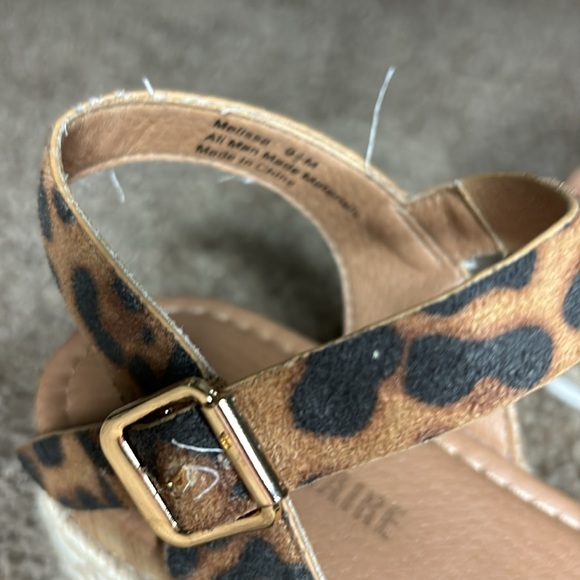 Cushionaire platform espadrille - Picture 5 of 5